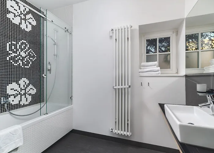 Grand Tulipan Bed & Breakfast *