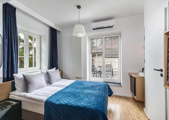 Grand Tulipan Bed & Breakfast *